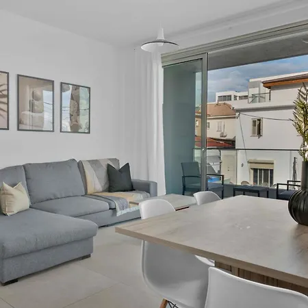 Phaedrus Living: Eolus Residences Artemis Strovolos