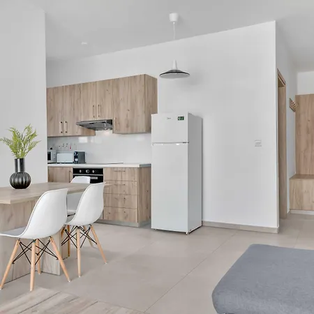 Phaedrus Living: Eolus Residences Artemis Strovolos